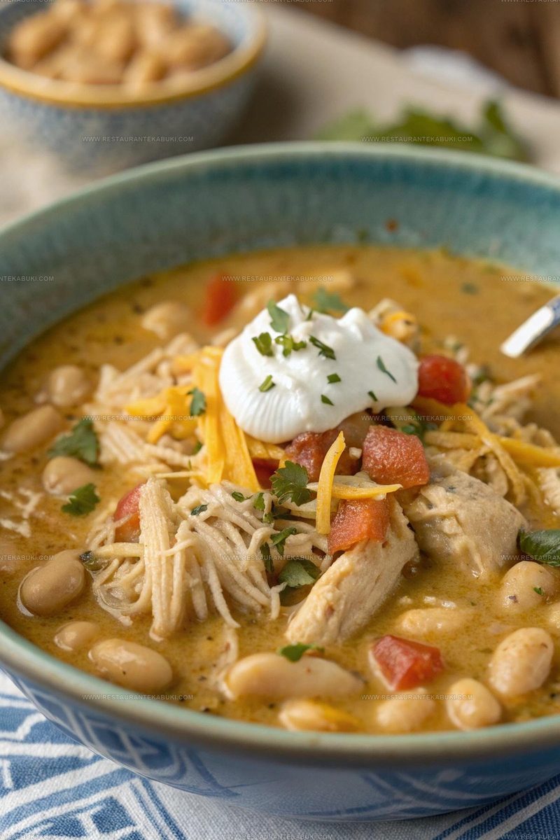 9779004 Appetizing White Chicken Chili Recipe