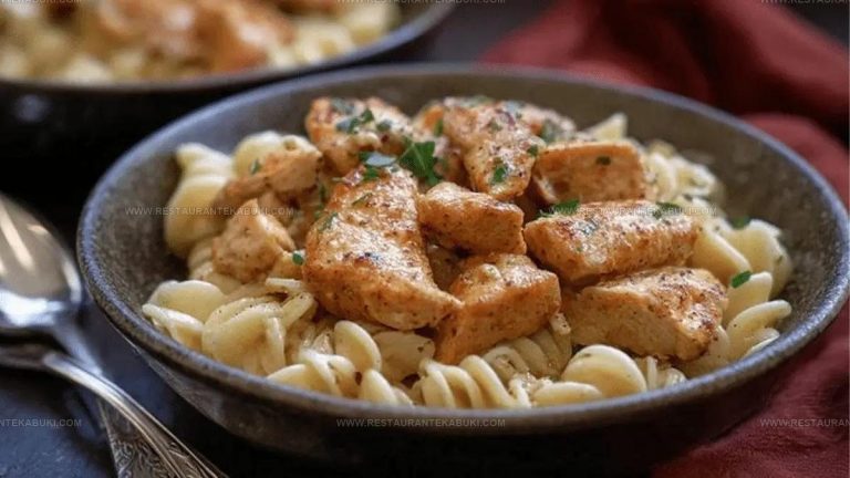 5985348 Chicken and Buttered Noodles Recipe