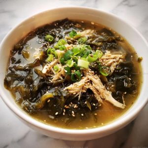 5885101 Miyeok Guk with Chicken and Ginger Recipe